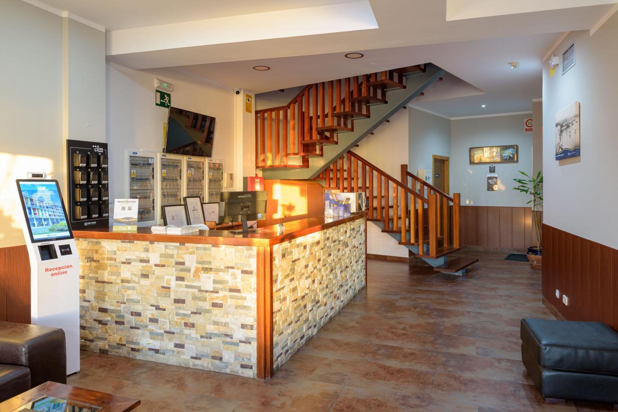 Hotel Alda Fogar Do Marineiro Ribadeo Luaran gambar